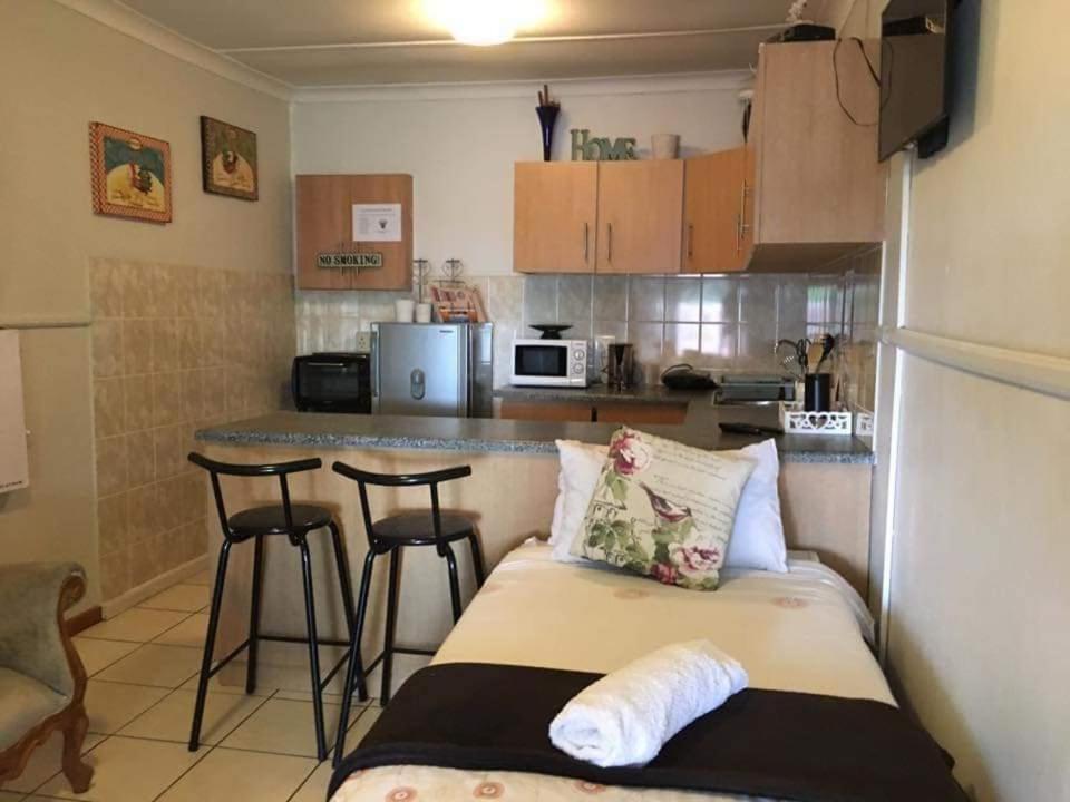 Aandrus Guesthouse Bloemfontein Exterior foto