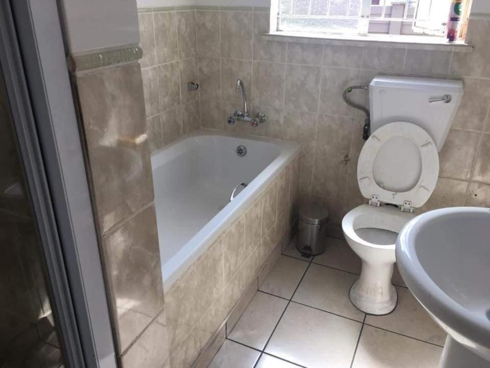 Aandrus Guesthouse Bloemfontein Exterior foto