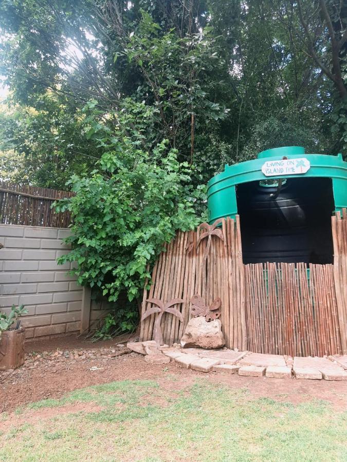 Aandrus Guesthouse Bloemfontein Exterior foto